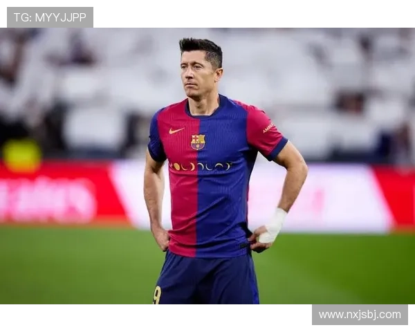 莱万伤情未明能否出战国家德比引发关注